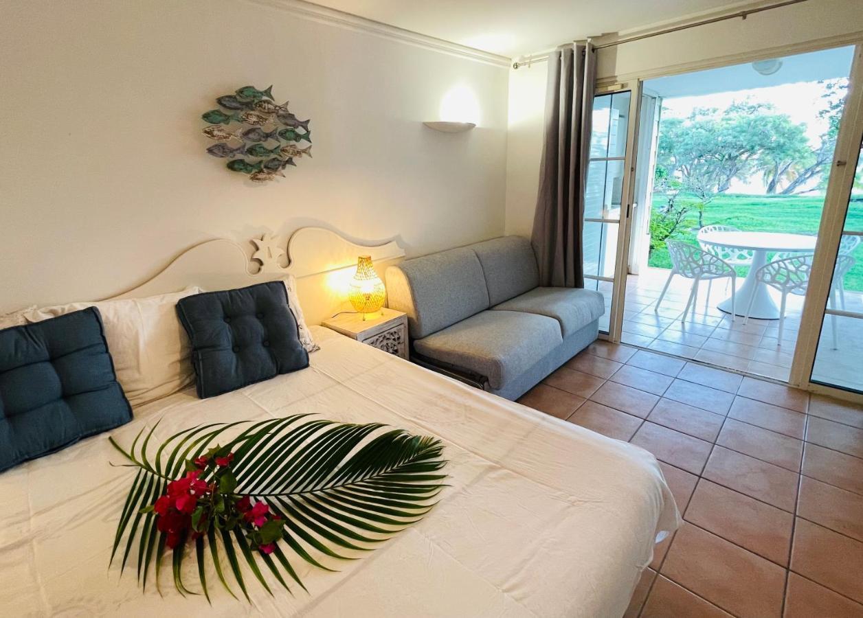 Sur La Plage, Village Vacances Sainte-Anne Ngoại thất bức ảnh