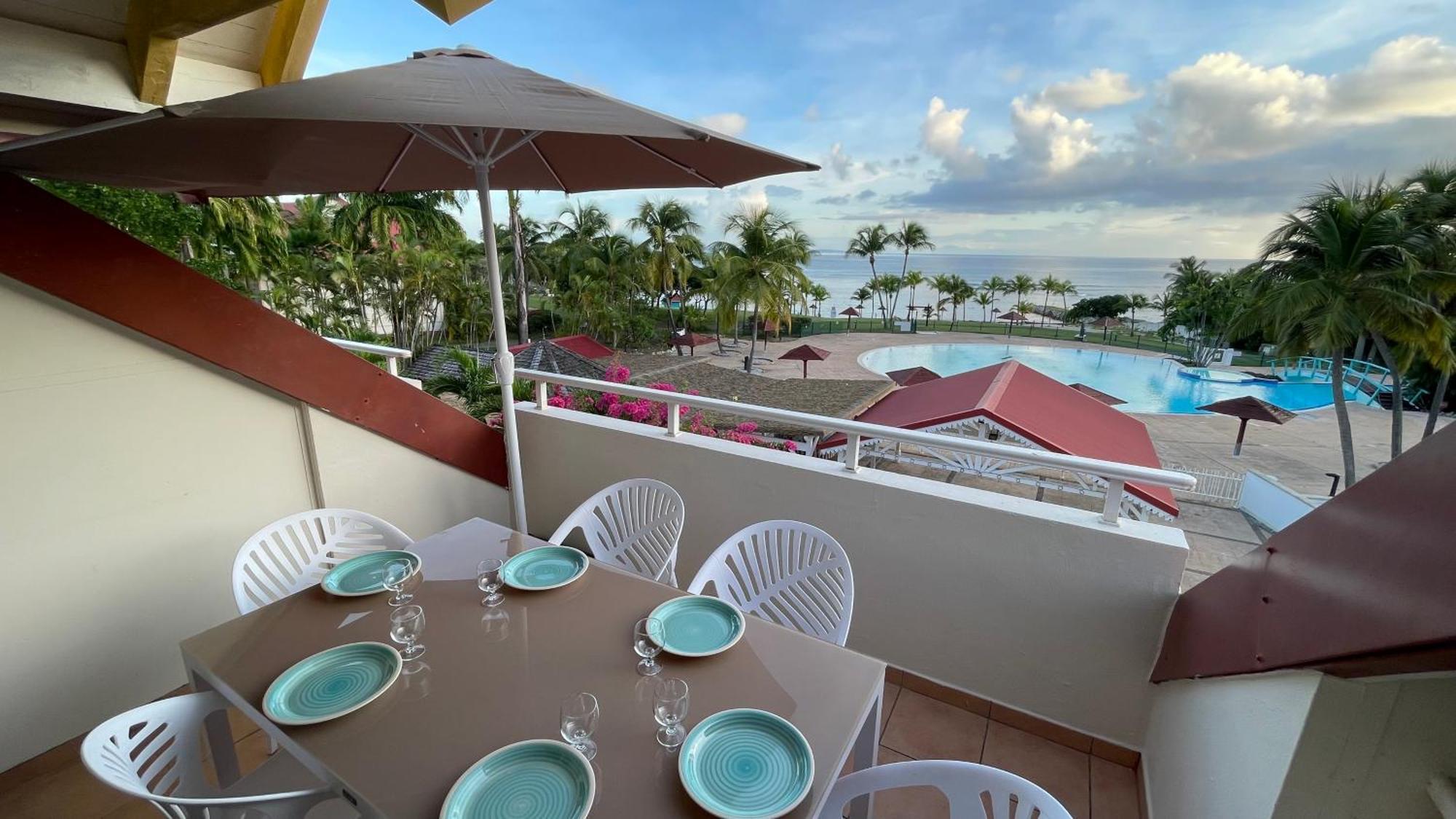 Sur La Plage, Village Vacances Sainte-Anne Ngoại thất bức ảnh