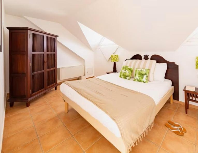 Sur La Plage, Village Vacances Sainte-Anne Ngoại thất bức ảnh